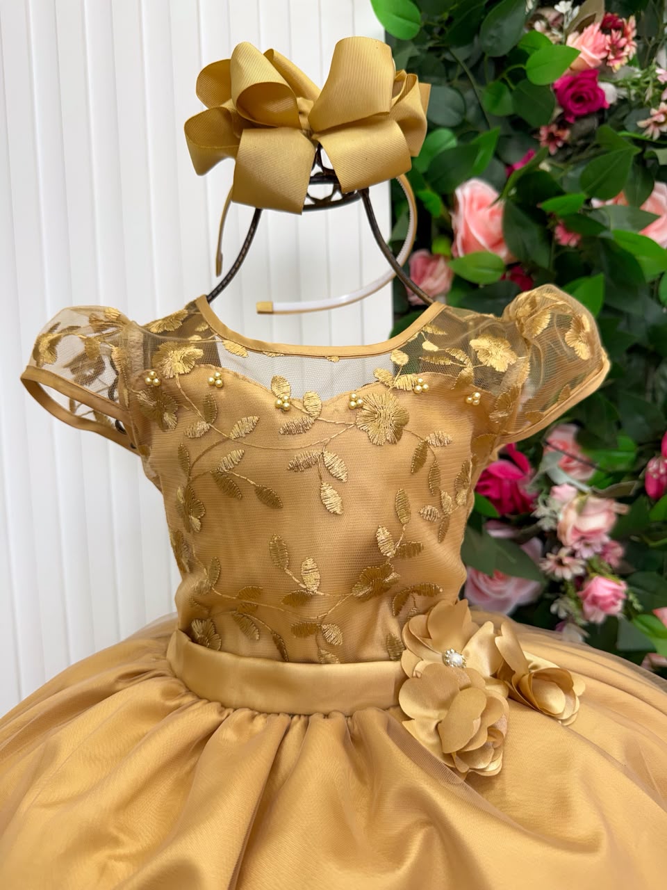 Vestido Mini Miss Longo Carol Dourado (VESTMNMLCCDOU)
