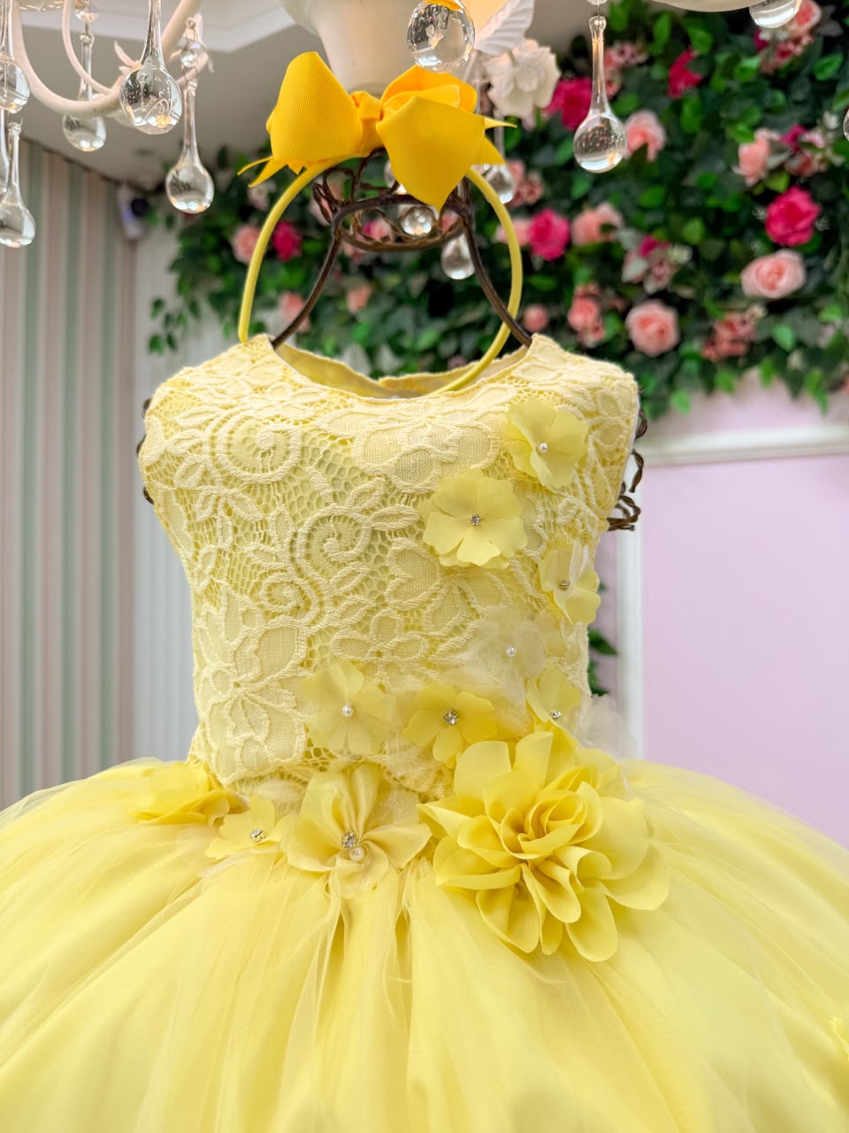 Vestido Juvenil Vila Lele Regata Flores Amarelo (VESTJVNLRGTFRLAMRL)