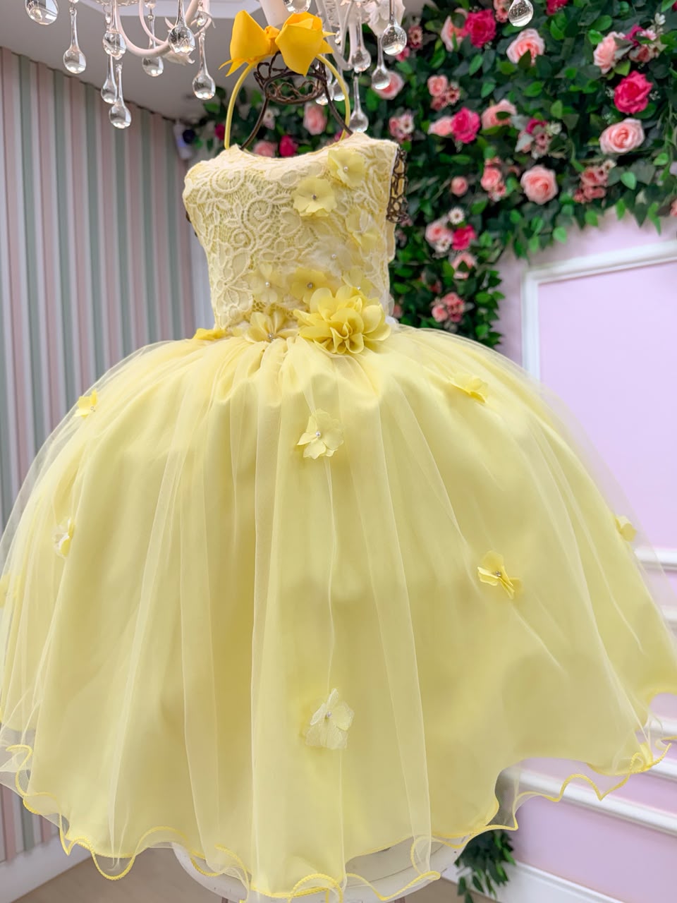 Vestido Juvenil Vila Lele Regata Flores Amarelo (VESTJVNLRGTFRLAMRL)