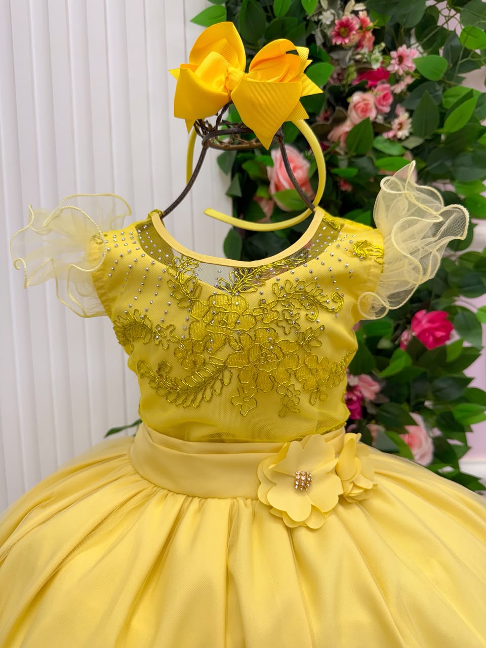 Vestido Mini Miss Longo Suzy Amarelo (VESTMNMISLNGSZAMRL)