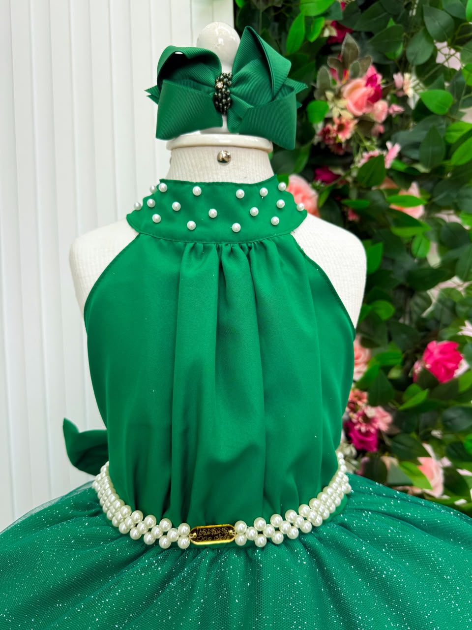 Vestido Banana Club Longo Âmbar Verde Bandeira (VESTBNACLBLNGAMBVRDBND)