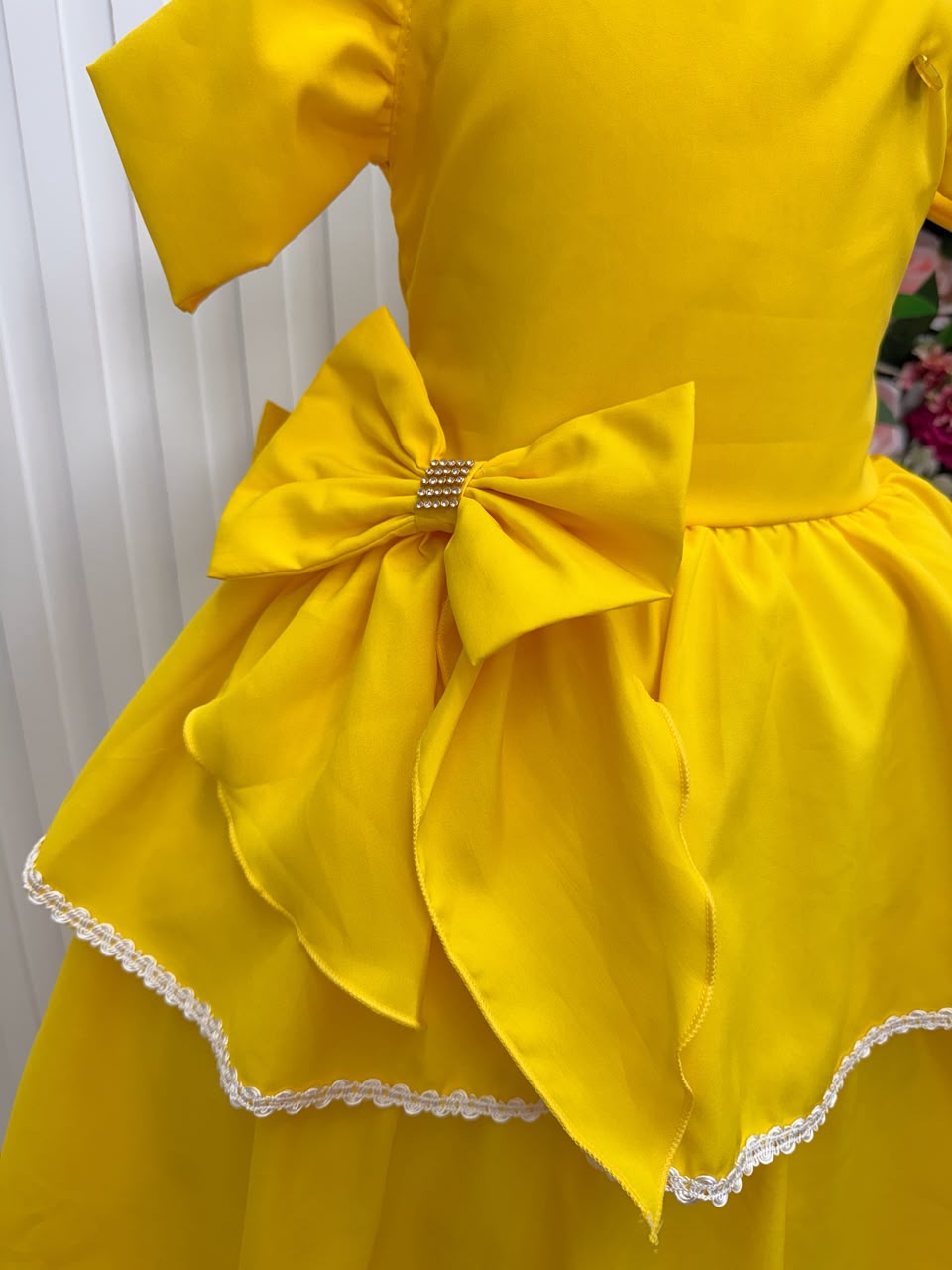 Vestido Banana Club Longo Safira Amarelo (VESTBNCLBLNGSFRAMRL)
